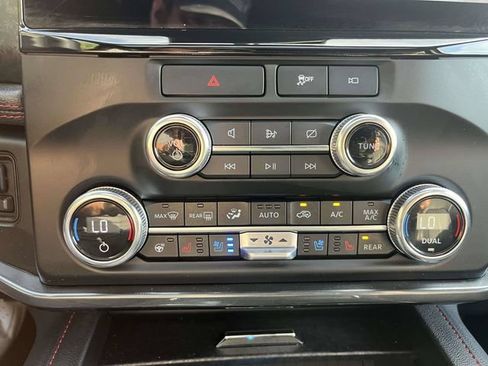 Certified 2023 Ford Expedition Limited AWD/4WD image 31