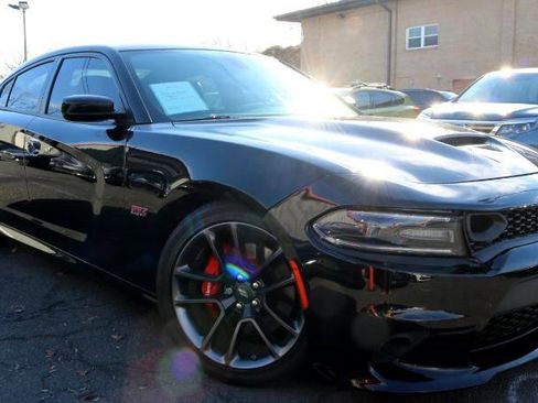 Used 2021 Dodge Charger Scat Pack w/ Plus Group image 3