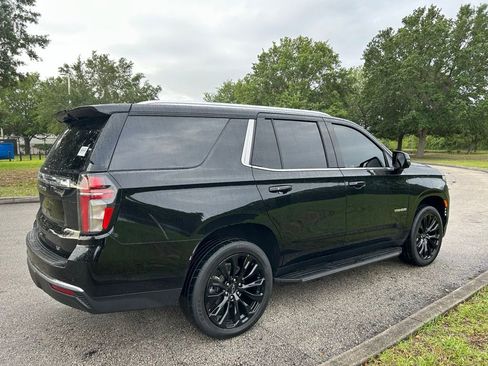 Used 2024 Chevrolet Tahoe LT w/ Luxury Package image 5