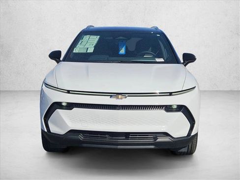 New 2026 Chevrolet Equinox EV LT image 6