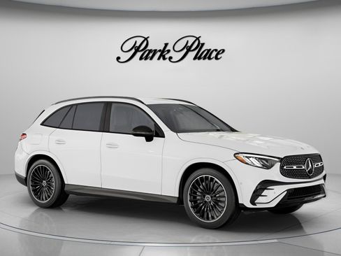 Used 2026 Mercedes-Benz GLC 300 image 31