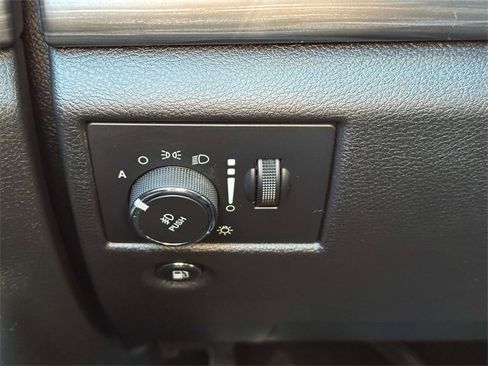 Certified 2020 Jeep Grand Cherokee Laredo image 27