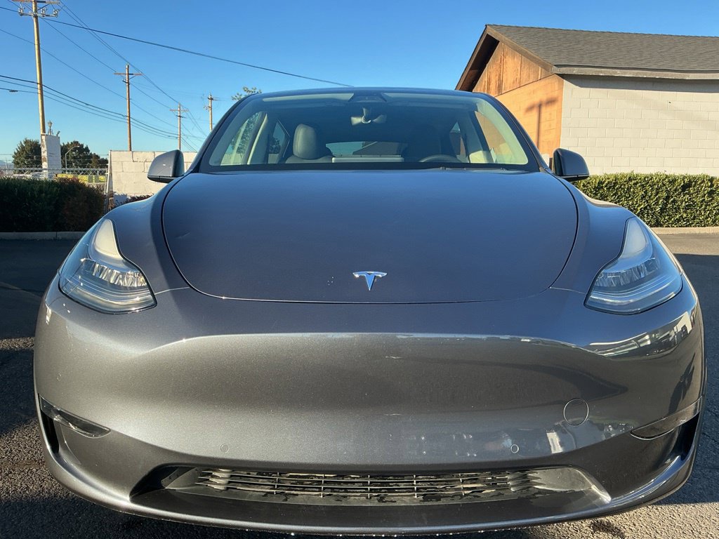 Used 2022 Tesla Model Y Long Range AWD/4WD image 11