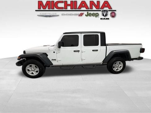 Used 2023 Jeep Gladiator Sport image 1