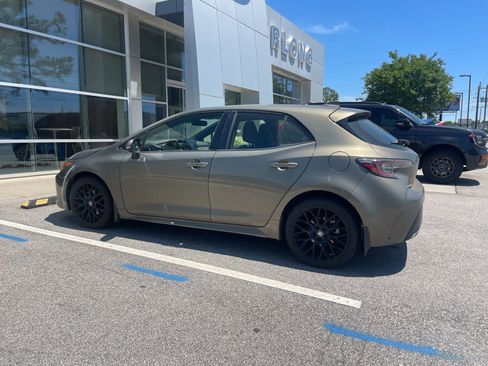 Used 2020 Toyota Corolla SE FWD image 6