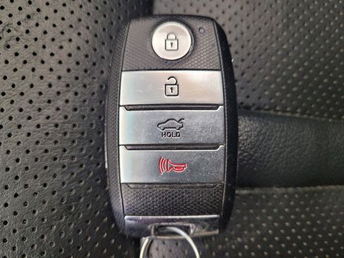 Used 2018 Kia Optima SX FWD image 32