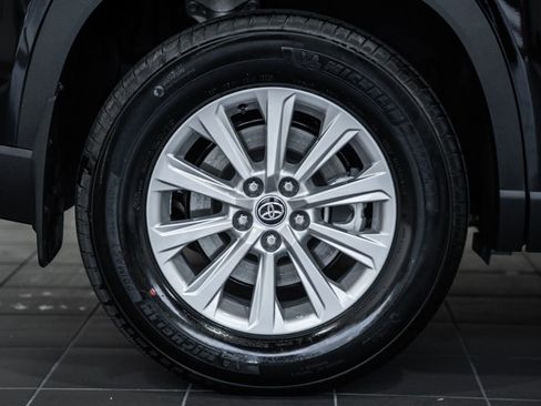 Used 2026 Toyota Grand Highlander XLE image 16