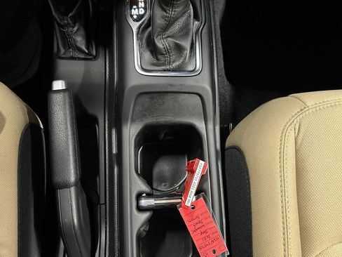 Used 2021 Jeep Wrangler Unlimited Sport image 32