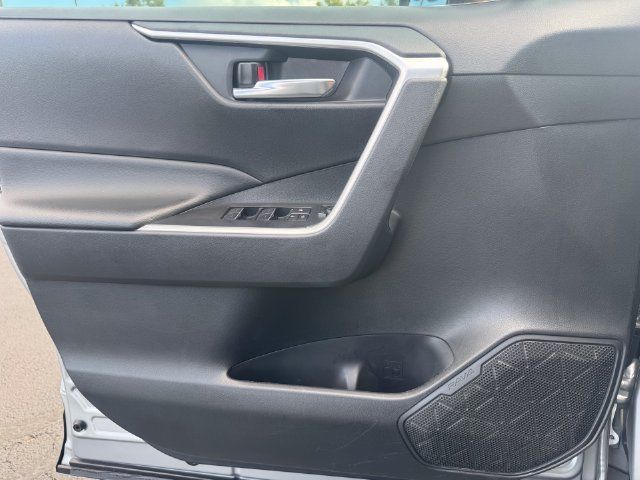 Used 2024 Toyota RAV4 XLE FWD image 19