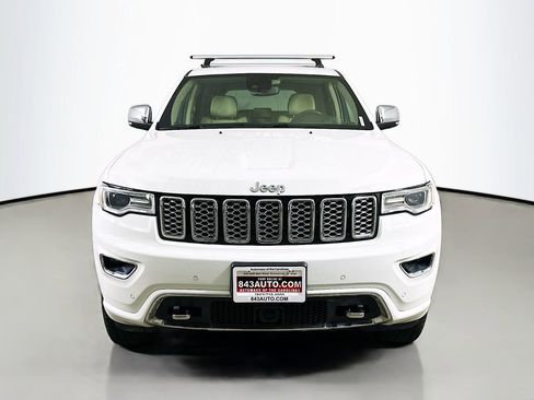 Used 2019 Jeep Grand Cherokee Overland image 2