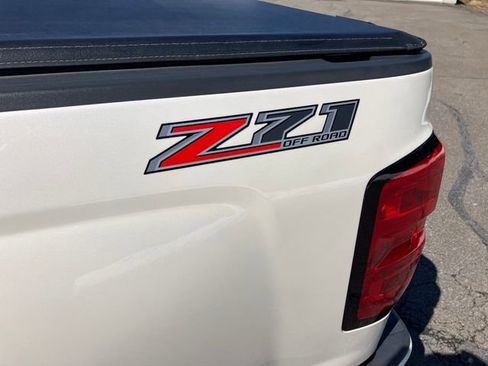Used 2015 Chevrolet Silverado 1500 High Country w/ High Country Premium Package AWD/4WD image 22