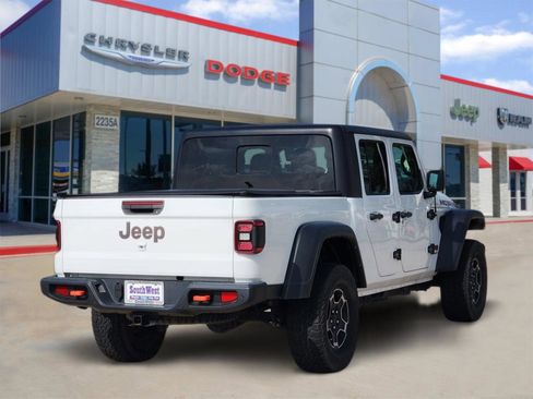 Used 2021 Jeep Gladiator Mojave AWD/4WD image 5