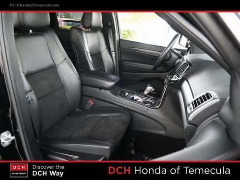 Used 2021 Jeep Grand Cherokee Laredo X image 21