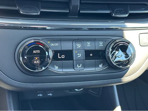 New 2025 Buick Envista Preferred w/ Convenience I Package image 5