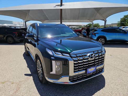 Used 2024 Hyundai Palisade Calligraphy AWD/4WD image 2