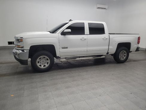 Used 2017 Chevrolet Silverado 1500 LT w/ Texas Edition RWD image 2