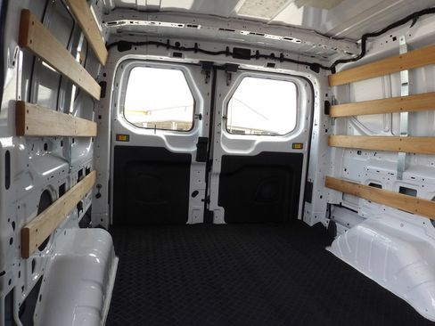 Used 2025 Ford Transit 250 Low Roof w/ Exterior Upgrade Package RWD image 28
