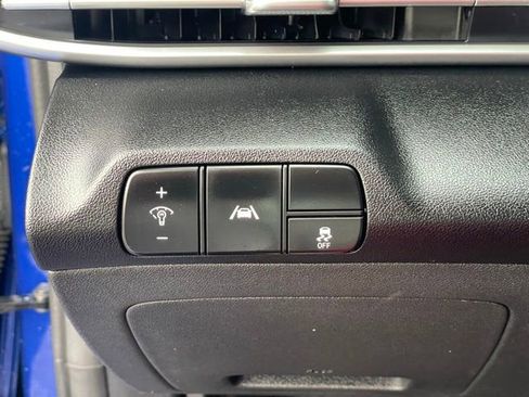 Used 2022 Hyundai Elantra SEL w/ Convenience Package image 15