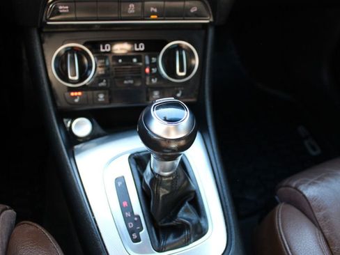 Used 2016 Audi Q3 2.0T Prestige w/ Prestige Package image 13