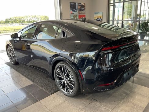 New 2026 Toyota Prius XLE image 5