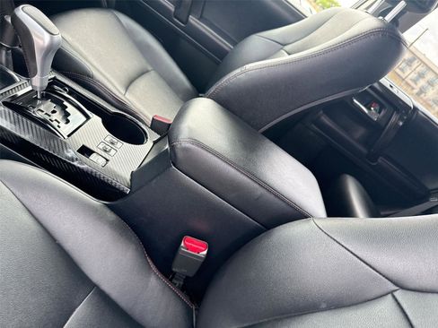 Used 2022 Toyota 4Runner TRD Off-Road Premium AWD/4WD image 23