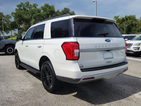 Used 2024 Ford Expedition XLT RWD image 7