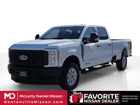 Used 2023 Ford F250 XL w/ XL Driver Assist Package AWD/4WD image 2