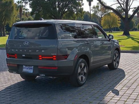 New 2026 Hyundai Santa Fe SE image 4