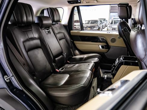 Used 2018 Land Rover Range Rover Long Wheelbase Supercharged image 37