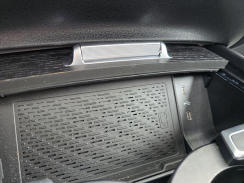 Used 2026 Mercedes-Benz GLE 350 4MATIC image 42