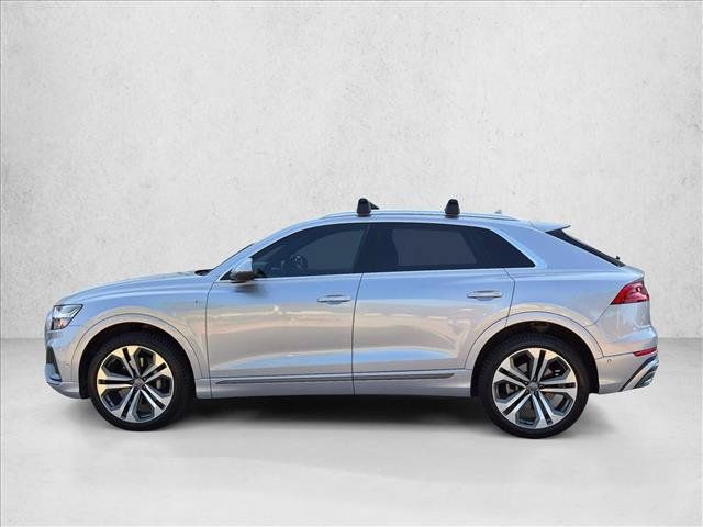 Used 2020 Audi Q8 Prestige w/ Prestige Package AWD/4WD image 9