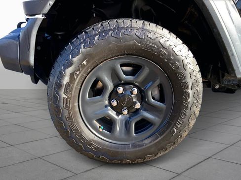 Used 2021 Jeep Wrangler Unlimited Sport image 10