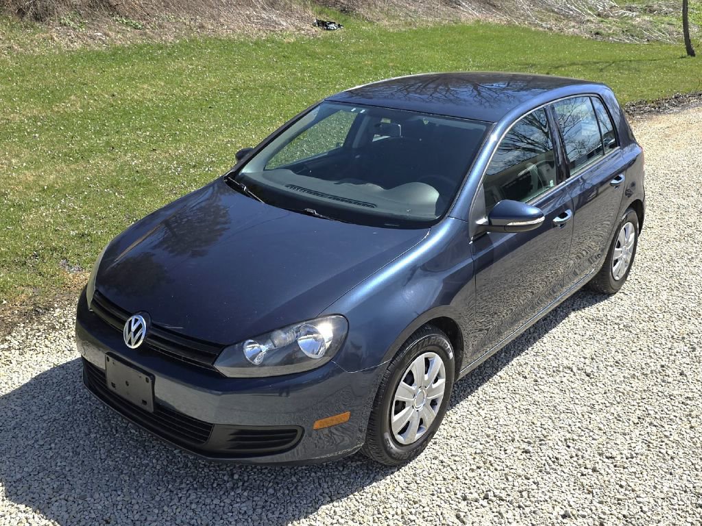 Used 2013 Volkswagen Golf 4-Door FWD image 1