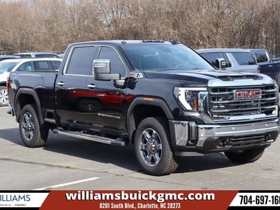 New 2025 GMC Sierra 2500 SLT w/ SLT Convenience Package