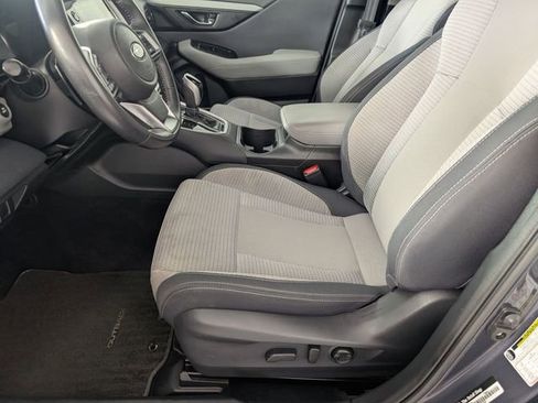 Used 2023 Subaru Outback Premium AWD/4WD image 12