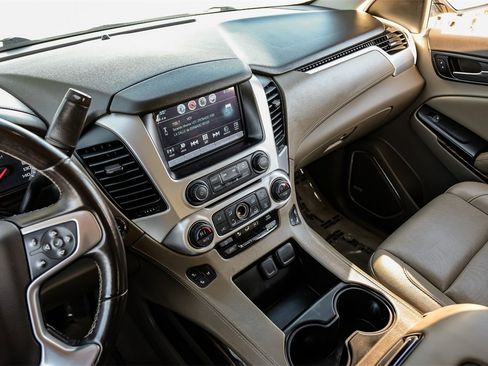 Used 2019 GMC Yukon SLT image 21
