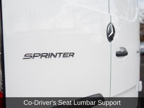 Used 2025 Mercedes-Benz Sprinter 2500 image 21