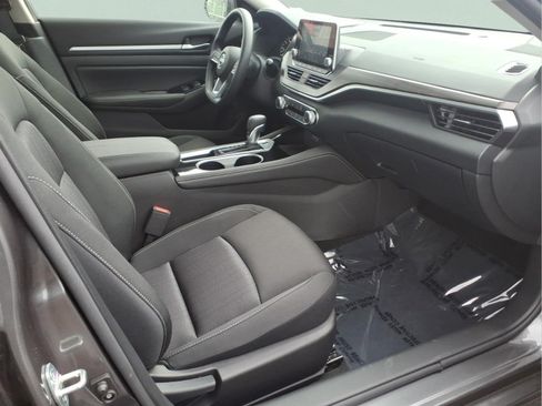 Certified 2023 Nissan Altima 2.5 SV FWD image 27