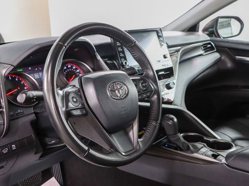 Used 2023 Toyota Camry XSE image 22
