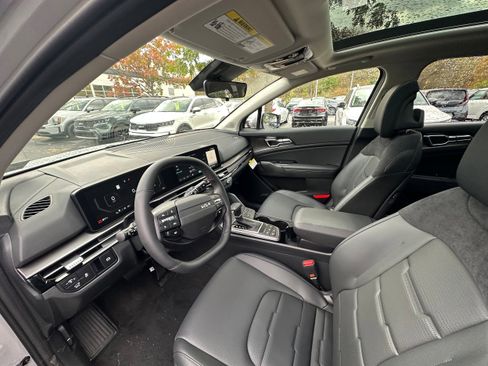 New 2026 Kia Sportage SX image 35