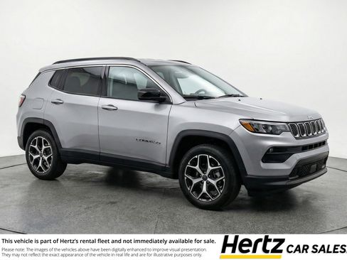 Used 2025 Jeep Compass Limited AWD/4WD image 1