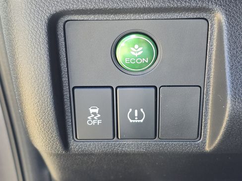 Certified 2022 Honda HR-V Sport image 22