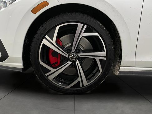 Used 2024 Volkswagen GTI SE image 11