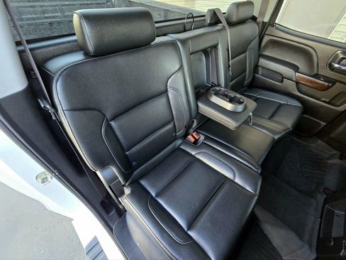 Used 2017 GMC Sierra 2500 SLT w/ Duramax Plus Package image 40