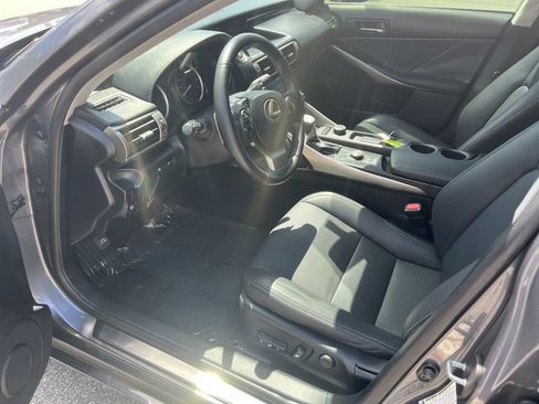 Used 2015 Lexus IS 250 image 11