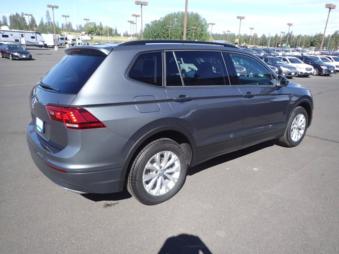 Used 2019 Volkswagen Tiguan S w/ 3rd Row Seat Package AWD/4WD image 5