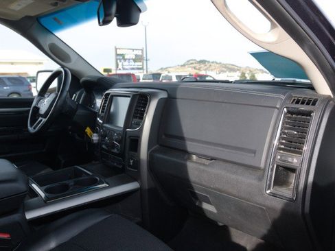 Used 2014 RAM 1500 Sport w/ Remote Start & Security Group image 33