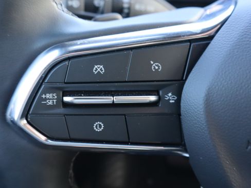 Used 2025 Chevrolet Tahoe Premier image 23