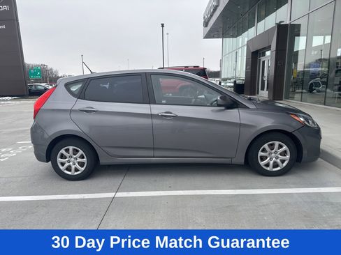 Used 2014 Hyundai Accent GS image 2