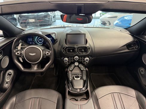 Used 2023 Aston Martin V8 Vantage Roadster RWD image 13